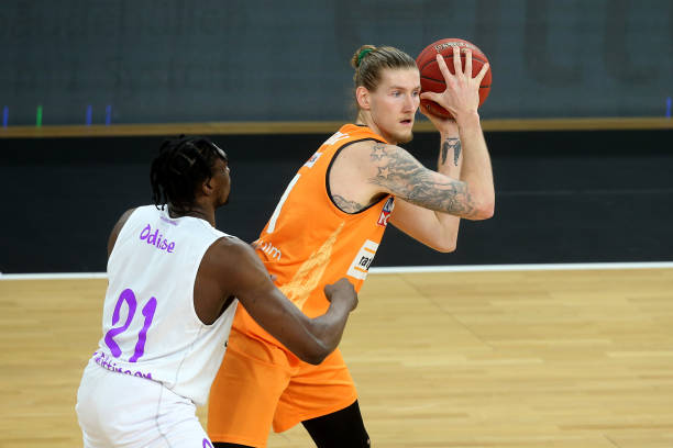 导致运动员 导致运动员