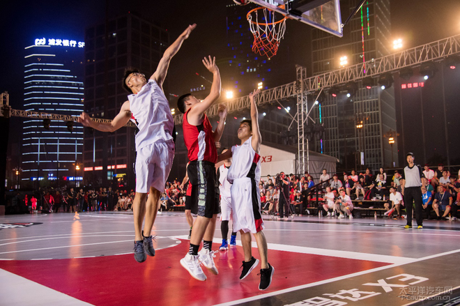 足球裁判体 足球裁判体