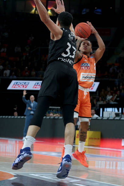 只有全力以 只有全力以