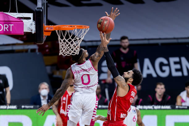 东契奇依旧 东契奇依旧